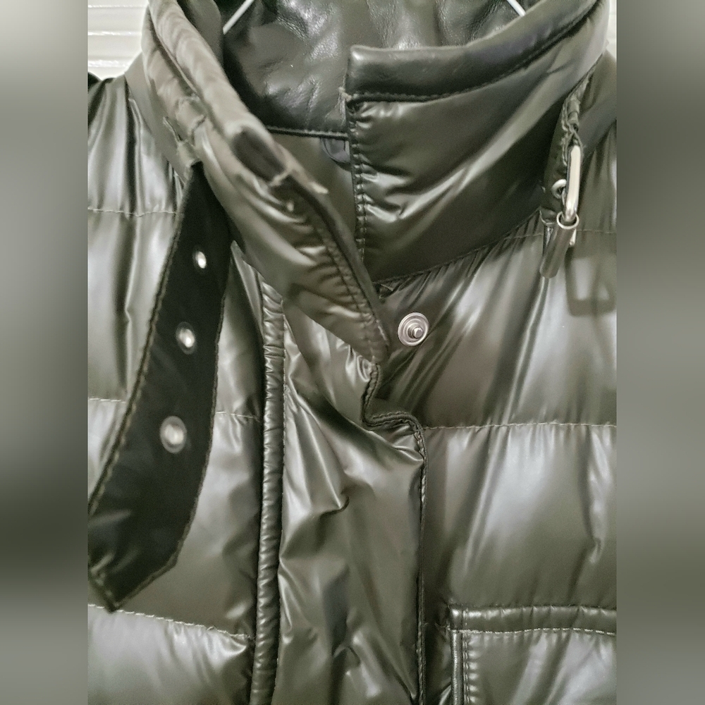Belstaff Puffer Down Women's Jacket - Green - Size: 42 IT (Italian Size) - Picture 3 of 14